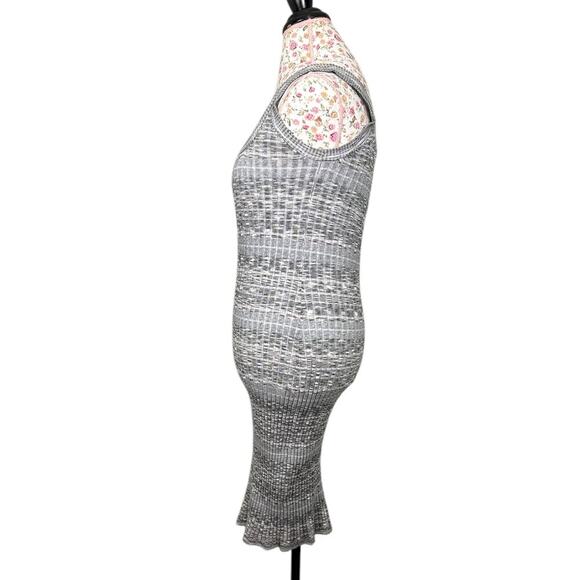 Moda International Ribbed Knit Scoop Neck Gray Tank Bodycon Midi Dress Medium - Picture 4 of 6